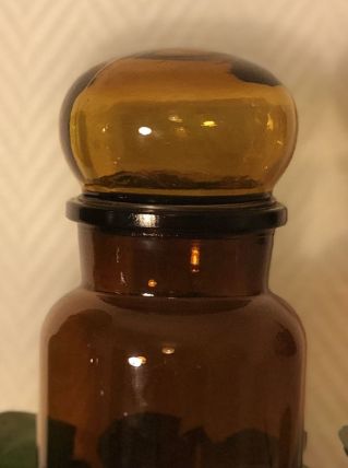 Pot apothicaire verre ambré