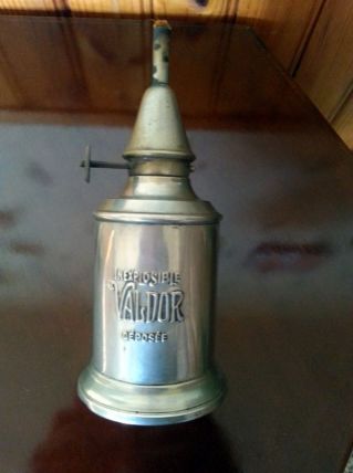 Lampe vintage Valdor en métal 19ème siècle