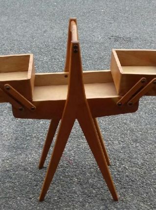 Petite travailleuse vintage 