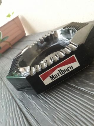 Grand cendrier marlboro