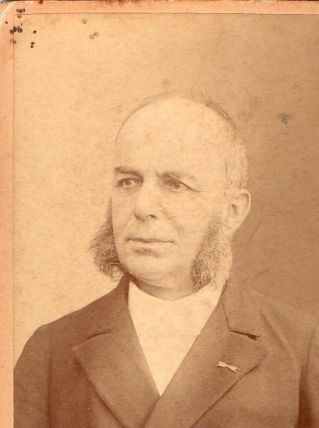photo ancienne homme aux rouflaquettes vers 1900