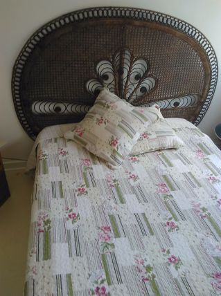 Parure couvre lit - Jeté de lit + Taies assorties