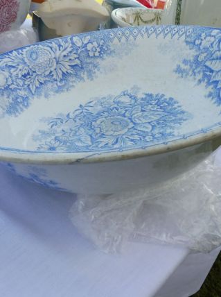 Jardinière bieue signée