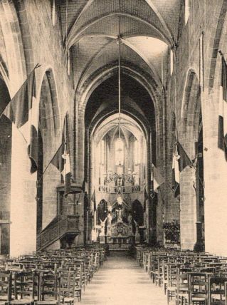 carte postale n et b Eglise de St Malo vers 1920
