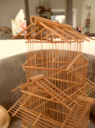 ancienne cage d'oiseaux