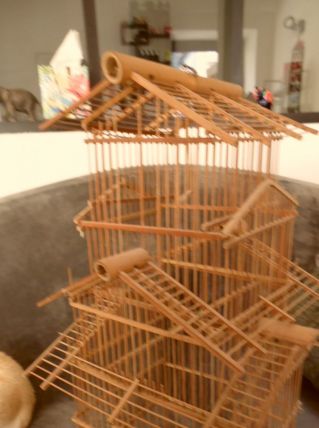 ancienne cage d'oiseaux