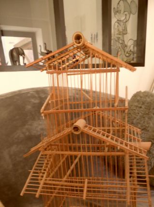 ancienne cage d'oiseaux