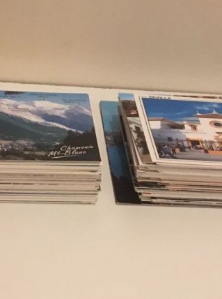 175 cartes postales 