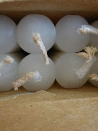 boîte de 8 bougies le chat