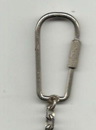 Porte-clé vintage en bon état. 