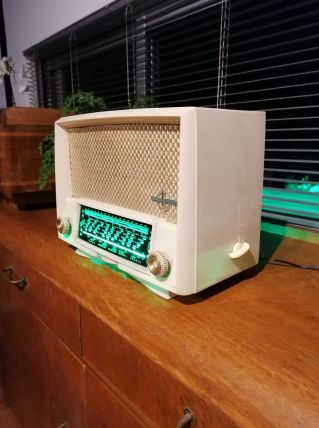  radio vintage de marque THOMSON DUCRETET de 1956  