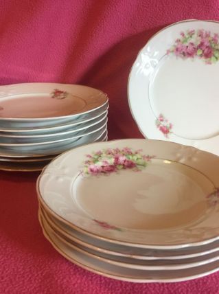 12 assiettes à dessert porcelaine