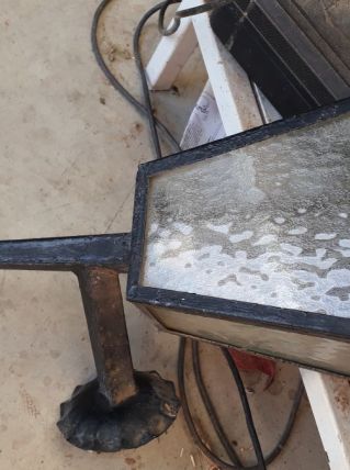 lanterne   fer forge  avec electricite ok   