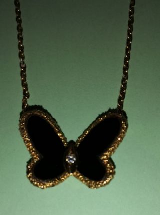 Pendentif papillon or 18k, onyx et brillant