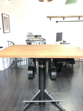 Table Style Loft  Industriel. 120 X 120 cm, H-105