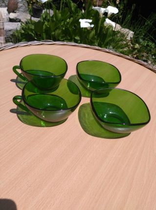 Tasses et coupelles vereco