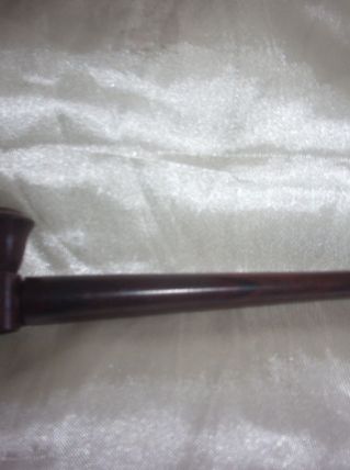 Ancienne pipe en bois 