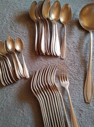 Couverts métal argenté