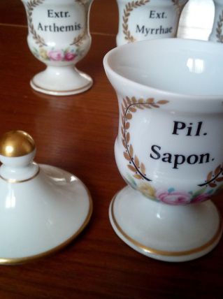 Lot anciens petits pots apothicaires, pots pharmacie