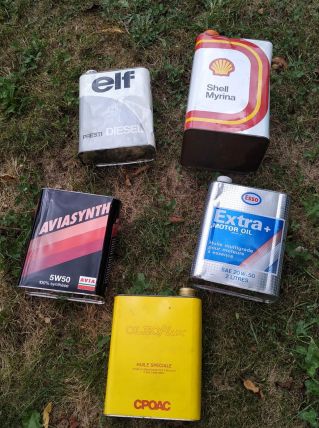 Lot de 5 bidons d huile