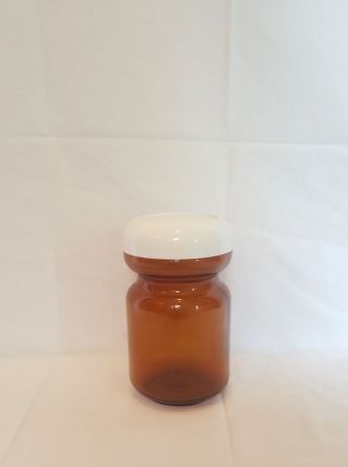 Pot à épices en verre ambré