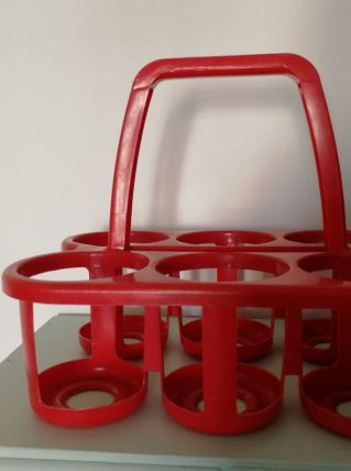 Porte bouteille rouge en plastique