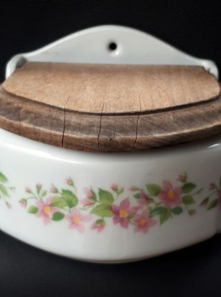 Boîte à  sel  porcelaine