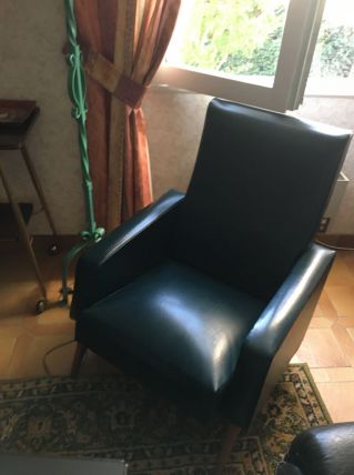 2 fauteuils vintage simili cuir vert année 50/60