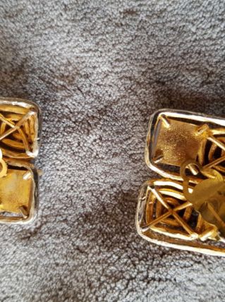 boucles d'oreilles  carrées