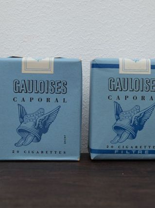 GAULOISES CAPORAL TROUPE CIGARETTES  - L7