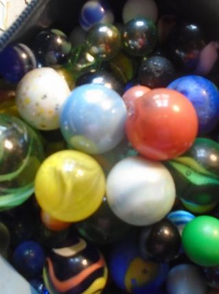 Gros lot de billes en verre