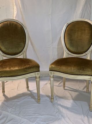 Chaises médaillon style Louis XVI