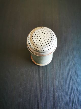 Saupoudreur argenté 