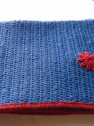 Plaid en laine crochetée