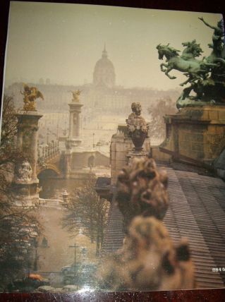 Livre grand format broché -"Paris des poètes" par Izis