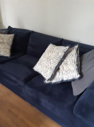 Canapé velours bleu nuit 