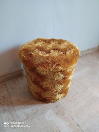 Pouf avec coffre de rangement dore des années 70 vintage