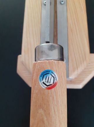 Coupe-pain mécanique 