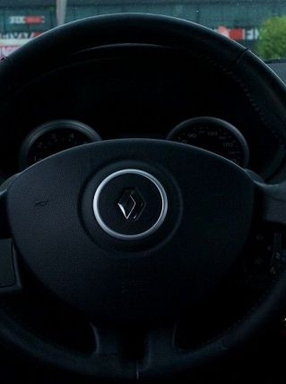 Renault Clio III particulier 1.5 DCI 