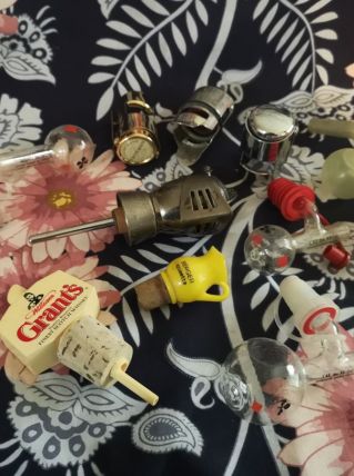 LOT ANCIENS BEC-VERSEURS de boissons Bistrot