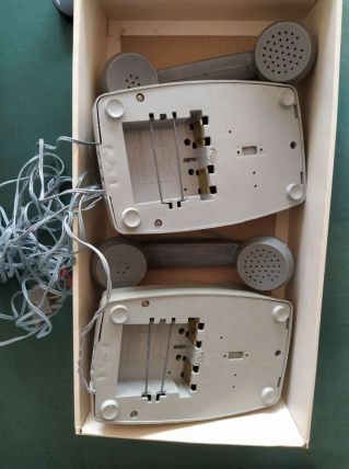 Téléphones jouets vintage rolphone