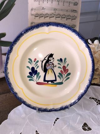 Ancienne assiette faïence Personnage Breton Pornic