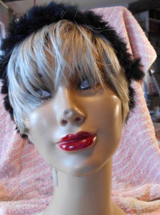 BONNET VINTAGE 1960 TRICOTE MAIN T UNIQUE 