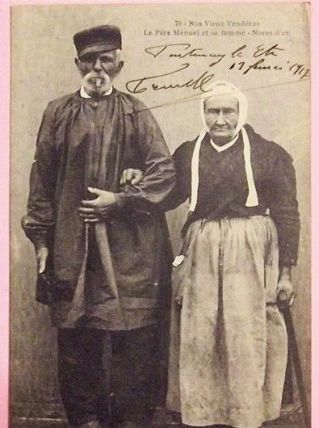 CPA Nos Vieux Vendéens – Père Manuel et sa femme  Noces d'or