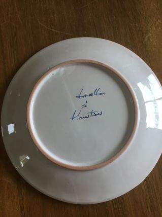 Assiette en faïence Lallier  de Moustiers