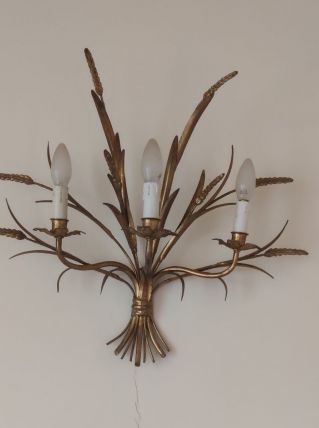 Appliques en métal doré