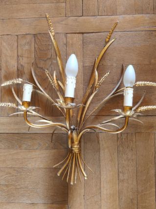 Appliques en métal doré