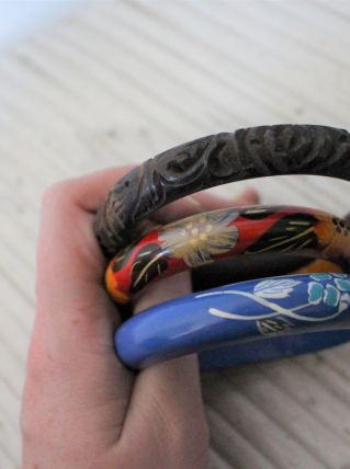 lot bracelet bois Thaïlande jonc multicolore