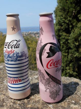 2 BOUTEILLES COCA COLA VIDE VINTAGE GAULTIER CHANTAL THOMAS