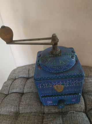 MOULIN A CAFE PEUGEOT